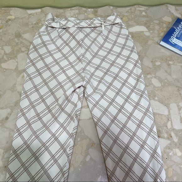 JOA Patterned Pants - Picture 2 of 6